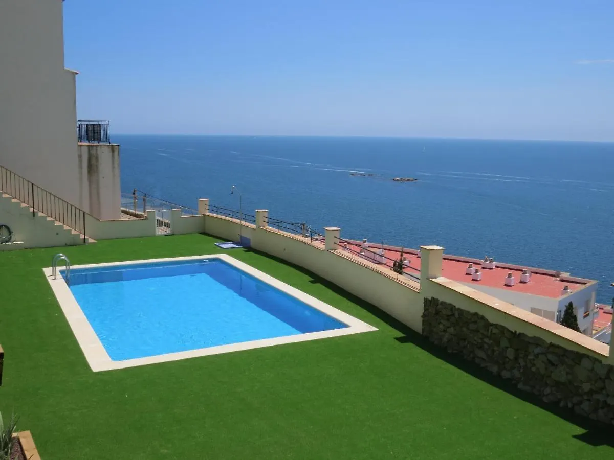 דירות רוזס Marina 1